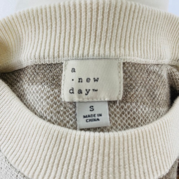 Women’s like new WOT a.new day sweater size S - Picture 14 of 16